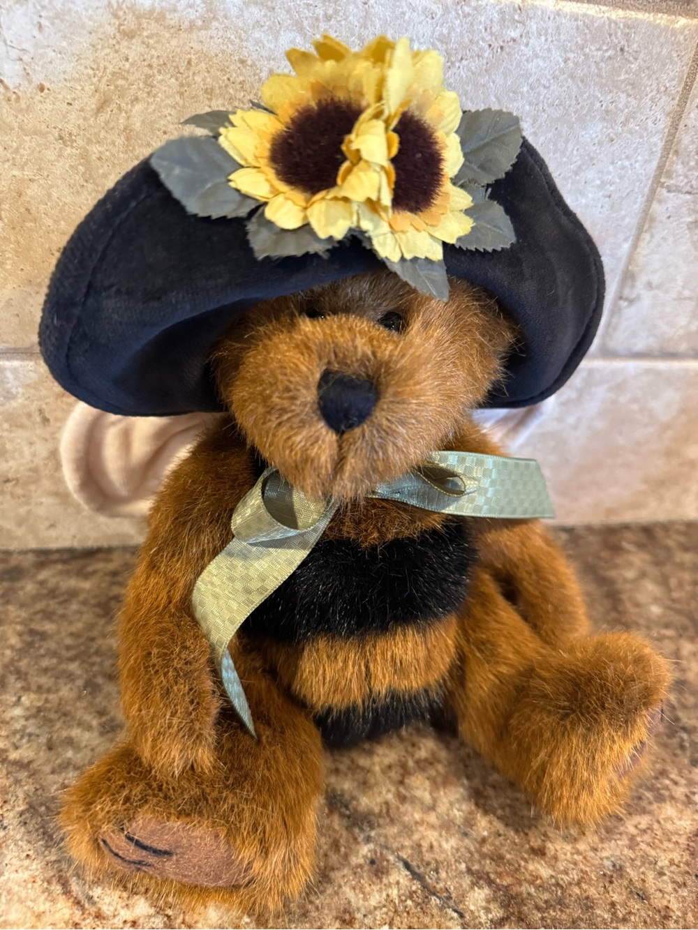 Boyds Bears Bumble B Buzzoff #91773 Retired Bee Plush Sunflower Hat 8”